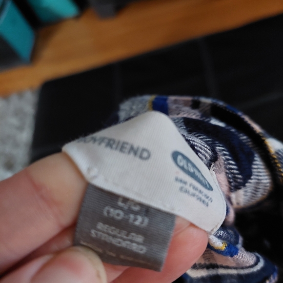 Girls large long sleeve flannel/plaid Old Navy shirt - Picture 2 of 2